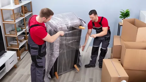 Heavy Lifting and Moving Experts JLT, JVC,Dubai – AH Relocation