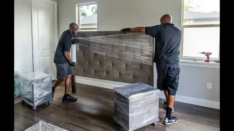 Cheap Furniture Mover in Dubai Silicon Oasis