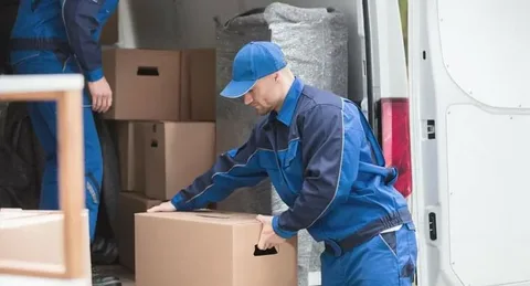 Reliable Loading and Unloading Services in Sharjah