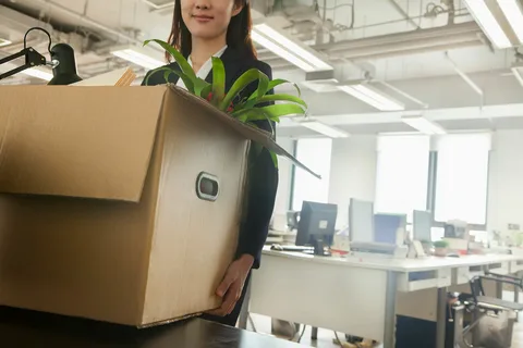 Relocation Company Marbella Villa Dubai